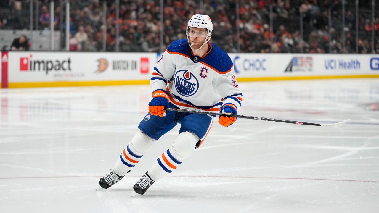Oilers’ Desharnais Demonstrates Reliability with Effective Performance