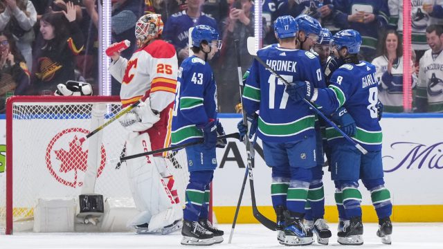 Vancouver Canucks have opportunity to secure playoff spot on Monday with assistance from Vegas Golden Knights