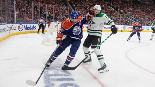 Oilers’ Game 4 Win Forces Stars to Reset for Next Match