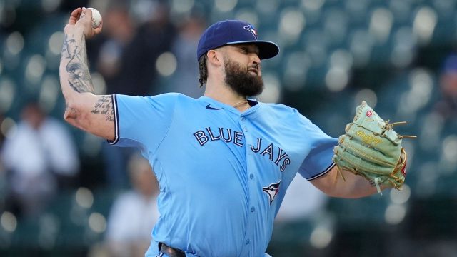 Blue Jays aim to secure first five-game win streak of the season against Pirates