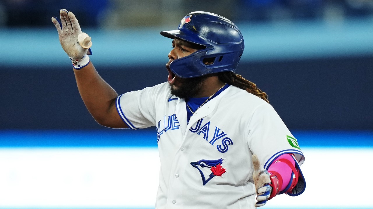 Blue Jays facing limited options as pivotal deadline approaches