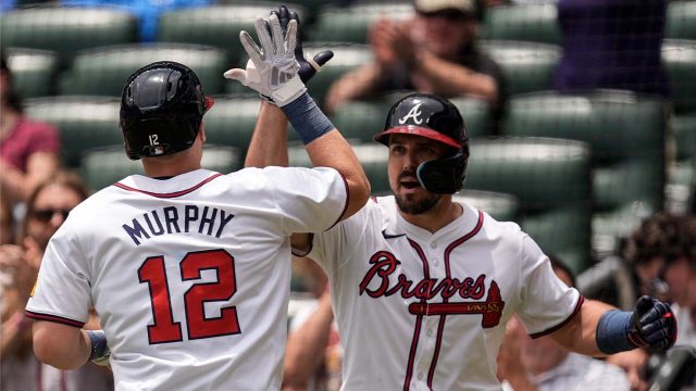 Braves complete sweep of Tigers, Pirates shut out Reds in MLB action