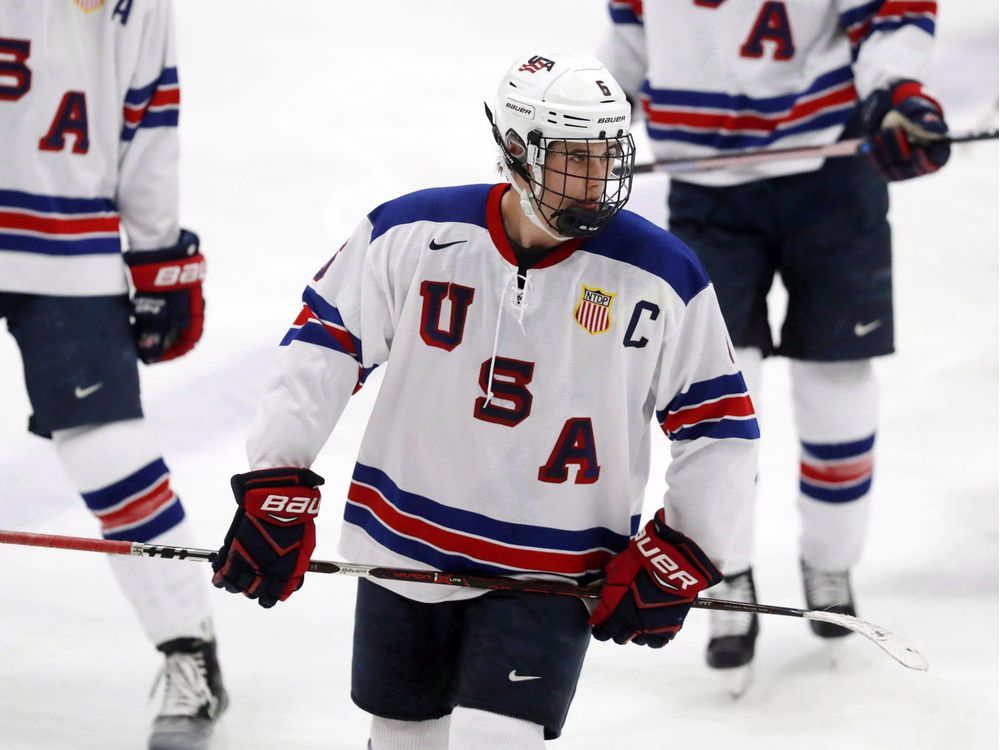 Broberg scores his first playoff goal by maneuvering through traffic