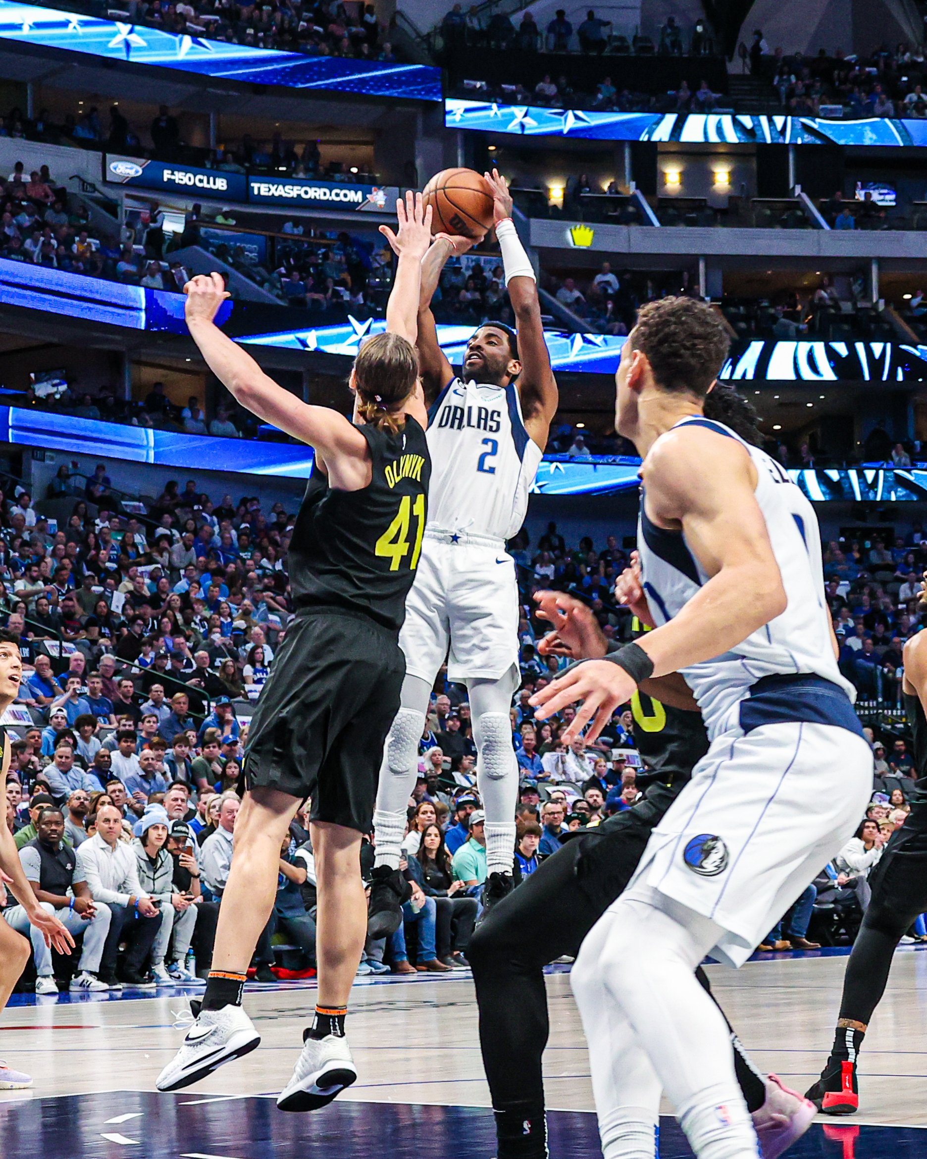 Irving Makes First Three-Pointer of the Finals from 27 Feet