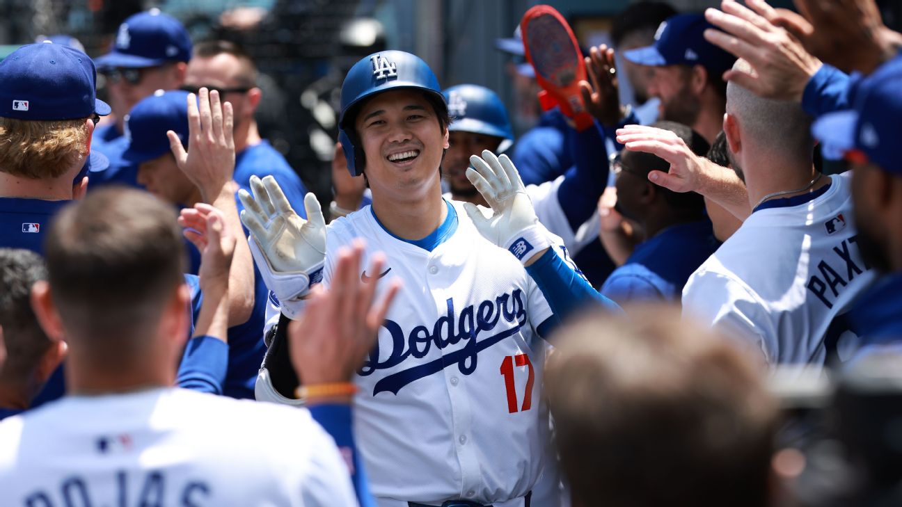 Ohtani and Freeman of the Dodgers hit consecutive home runs against the Rangers