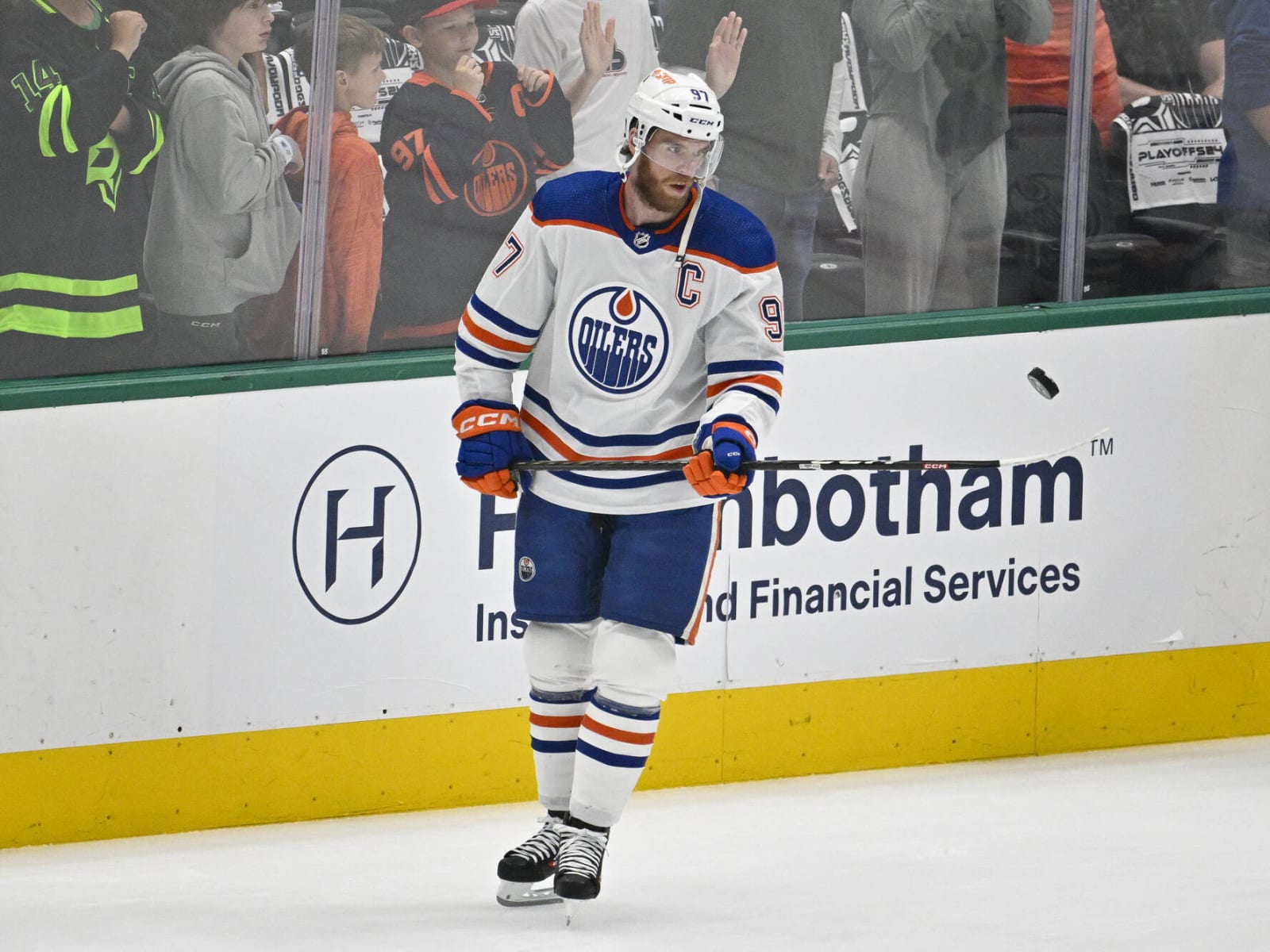 Oilers Take 3-2 Lead in Western Conference Final with Victory over Stars