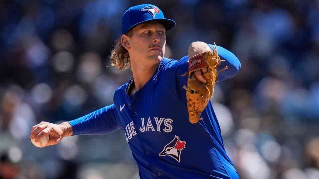 Orelvis Martinez of the Blue Jays set to make MLB debut against the Guardians