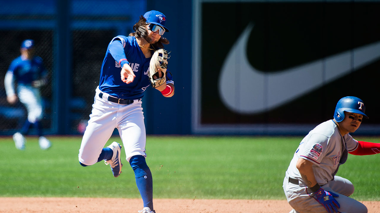 Blue Jays defeat Rangers 7-3 in MLB game