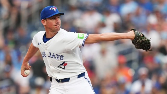 Blue Jays’ playoff hopes fading after disappointing defeat against Diamondbacks