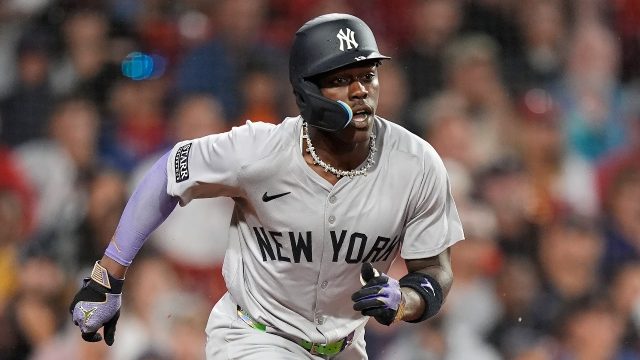 Jazz Chisholm Jr. hits a home run using Aaron Judge’s bat