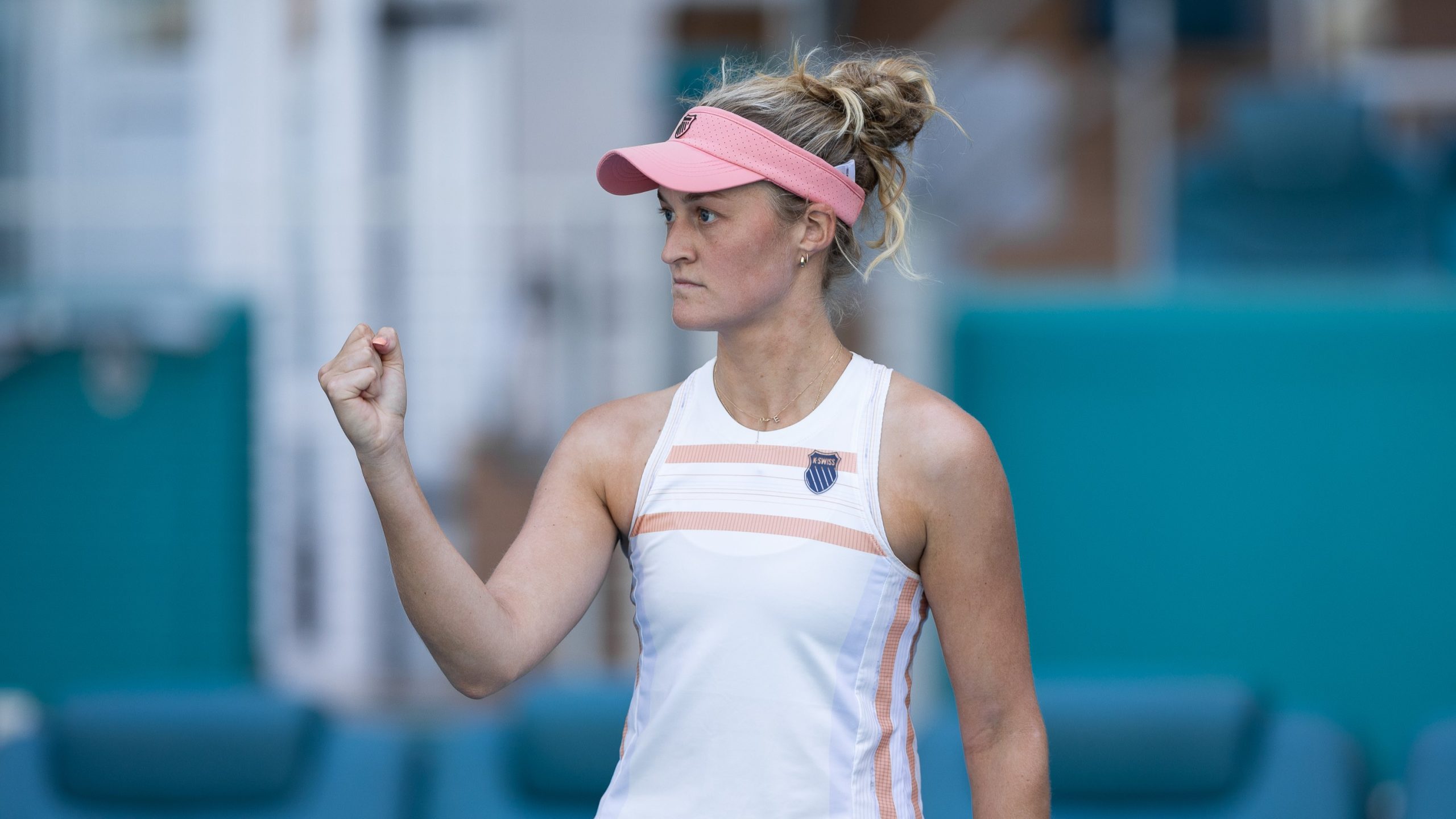 Siniakova and Townsend defeat Dabrowski and Routliffe in Wimbledon women's doubles final