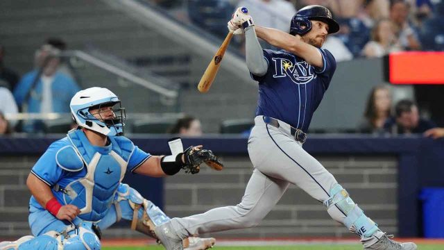 Tampa Bay Rays defeat Toronto Blue Jays 4-2: MLB Game Highlights