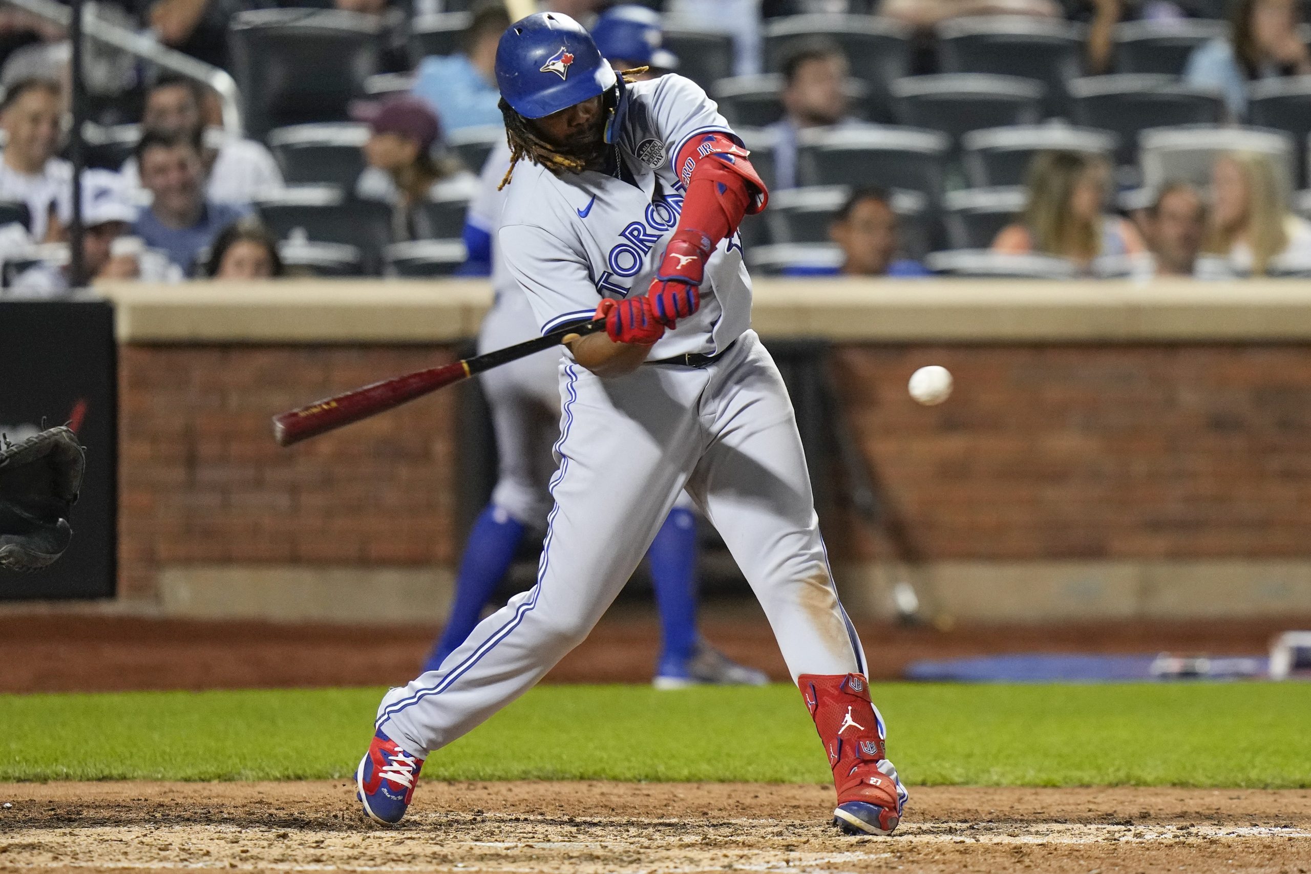 Vladimir Guerrero Jr. hits second home run of the day, surprising teammates