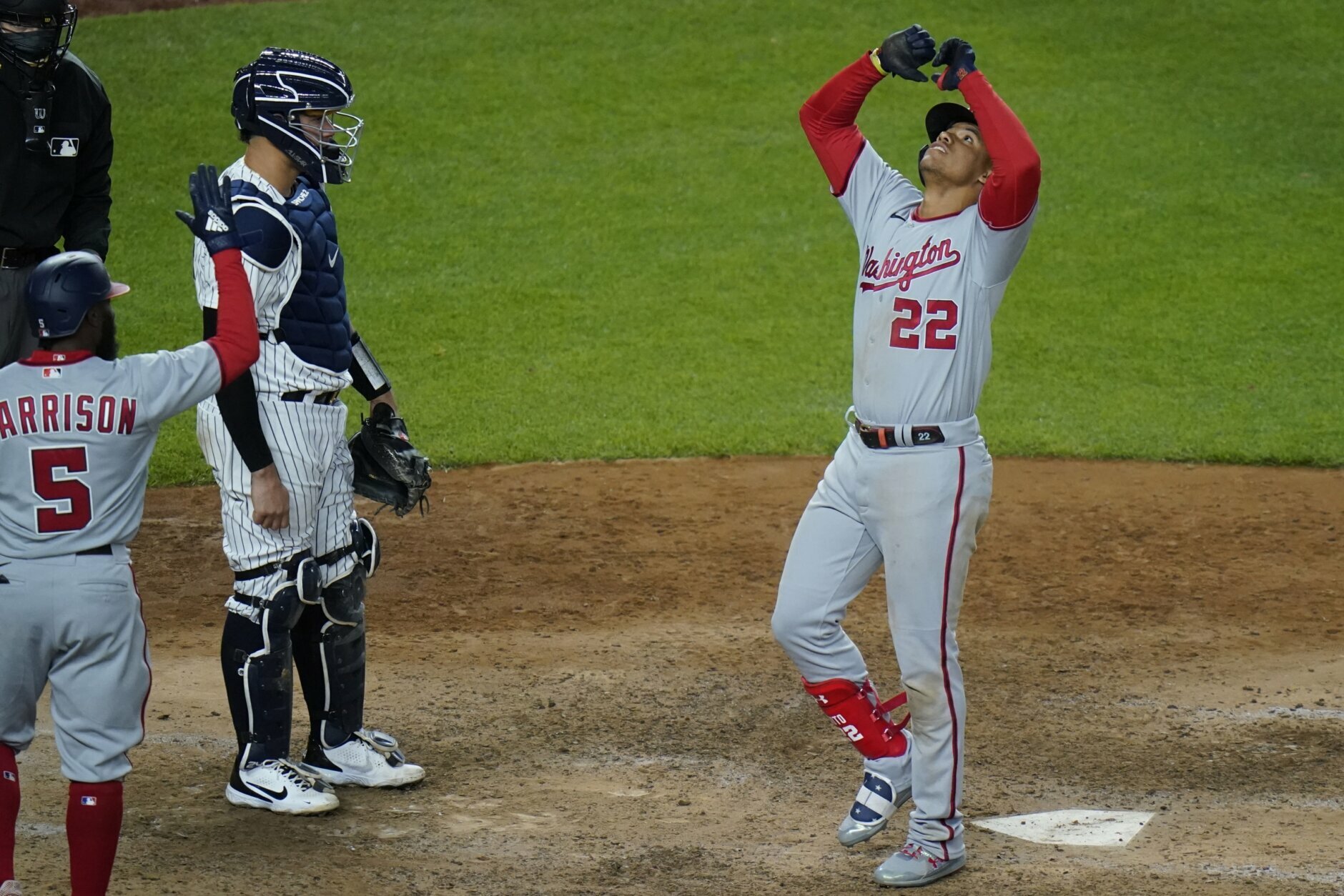 Yankees' Juan Soto hits opposite-field home run for 22nd homer of the season