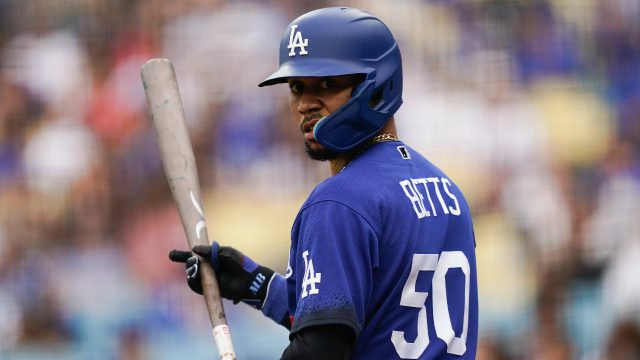 Betts hits homer in return from injury, Ohtani also homers in Dodgers victory over Brewers