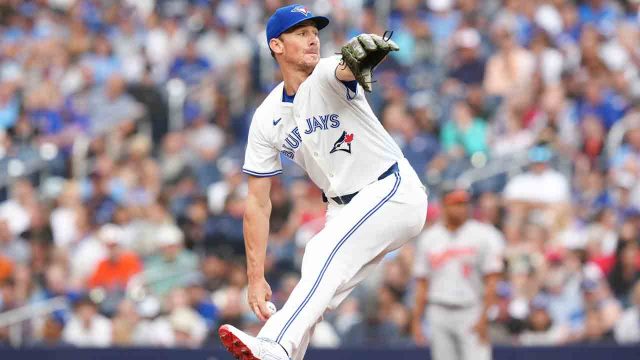 Blue Jays president Mark Shapiro holds press conference with media