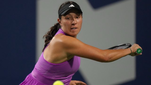 Diana Shnaider Upsets No. 1 Seed Coco Gauff at National Bank Open