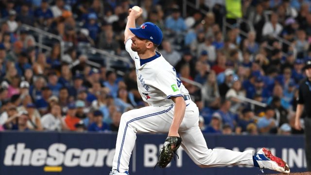 How the closed roof affected Blue Jays’ Bassitt’s performance