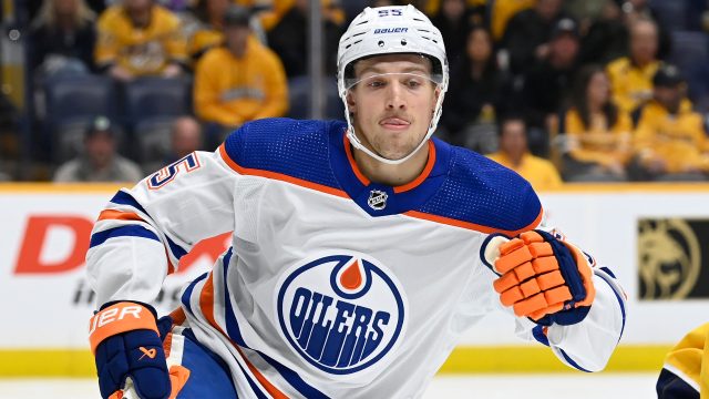 Latest NHL Rumour Roundup: Updates on Oilers' offer-sheet drama and Evander Kane's injury