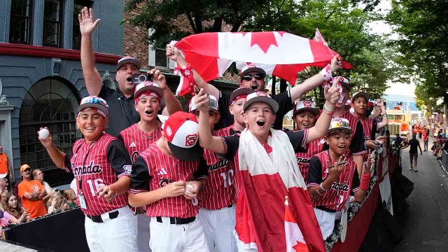 Meadows’ Performance Propels Tigers to Victory Against Yankees in MLB Little League Classic