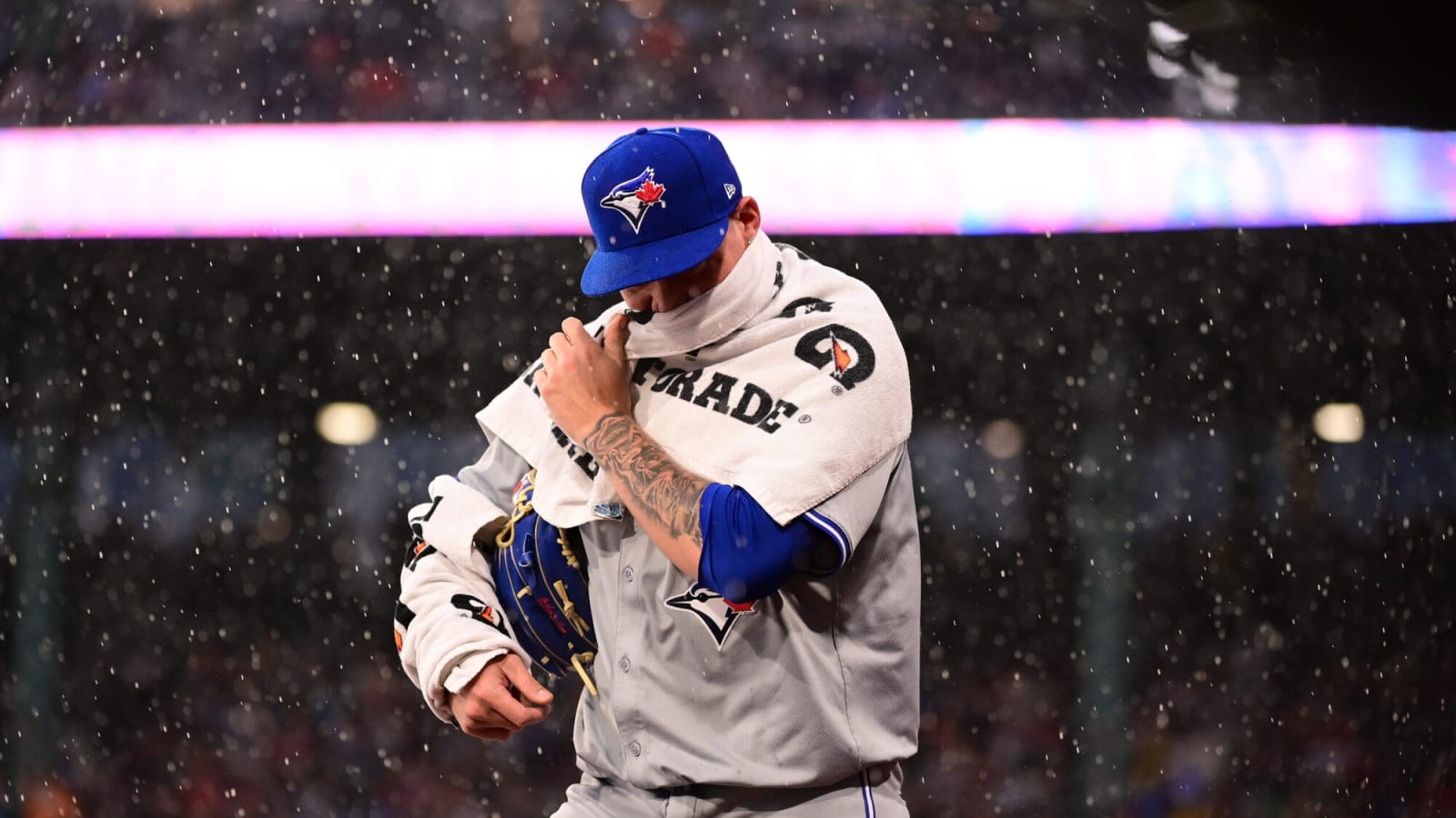 Rain delay postpones Blue Jays game against Cubs