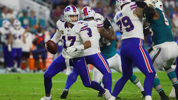 Buffalo Bills dominate Miami Dolphins in 31-10 victory