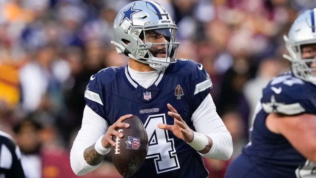 Comparing Prescott’s Contract to Other Top Quarterbacks: A Closer Look at Salary Cap Comparisons