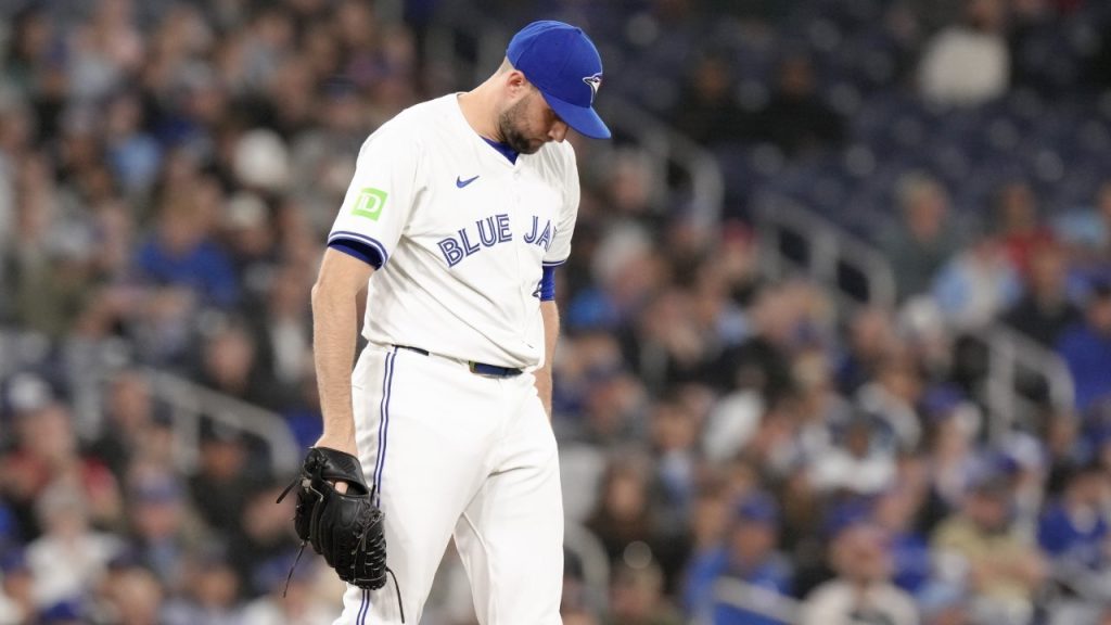 Francis aims for no-hitter against Mets in Blue Jays game on Sportsnet