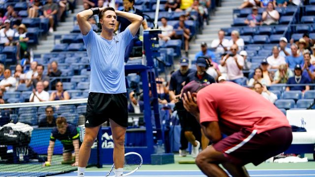 No. 1 Sinner advances past Paul at US Open to face Medvedev in quarterfinals