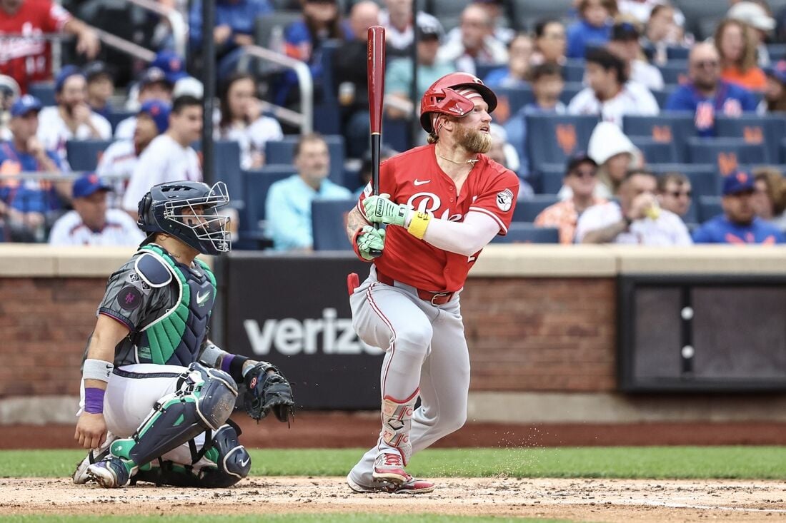 Quintana earns 100th win as Mets extend winning streak to nine games with shutout against Reds