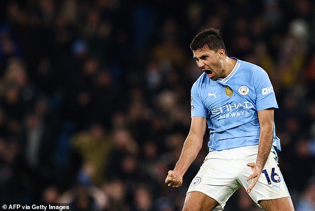 Rodri from Manchester City warns that top players are nearing a strike