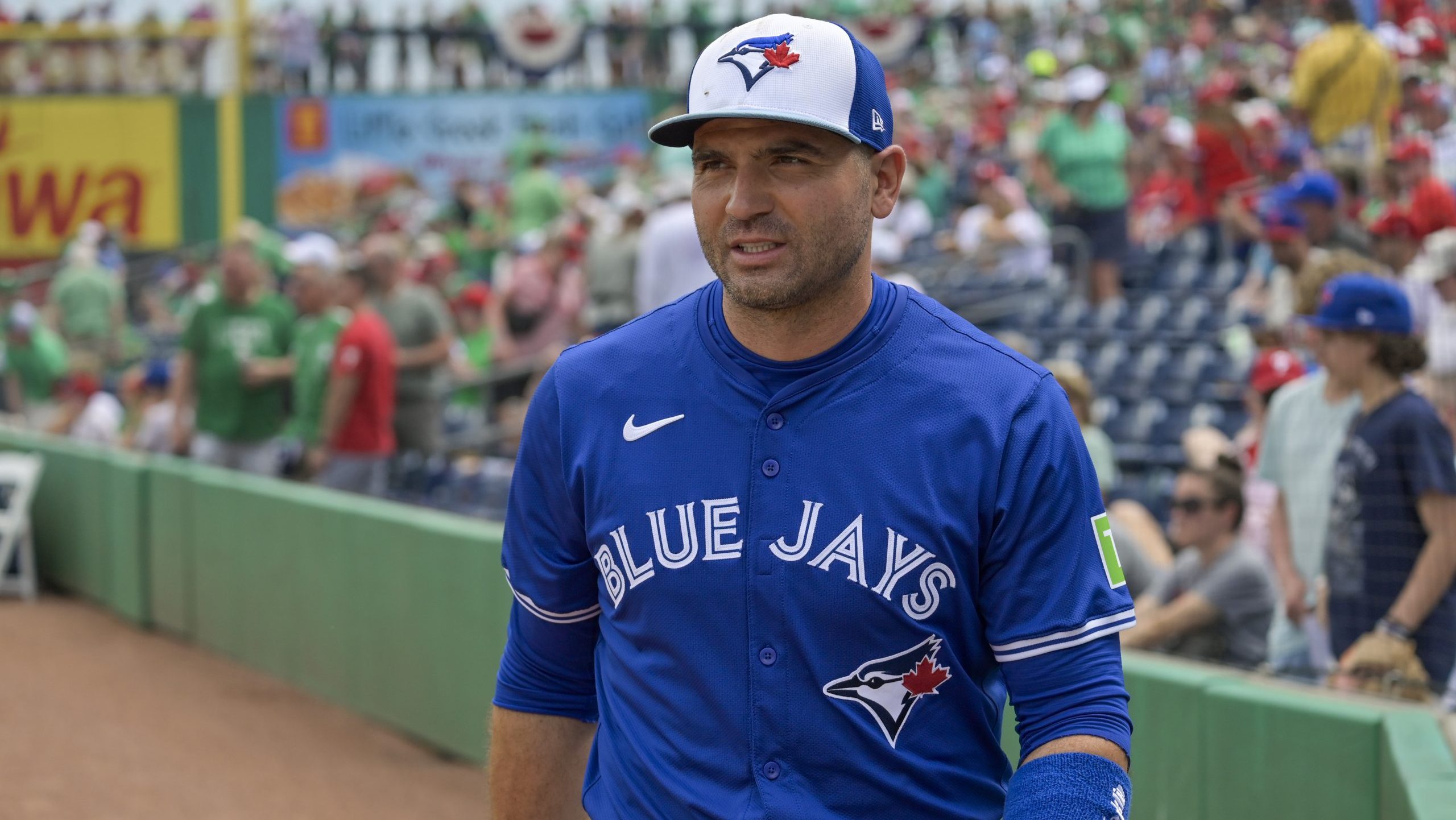 Toronto Blue Jays face off against Philadelphia Phillies on Sportsnet